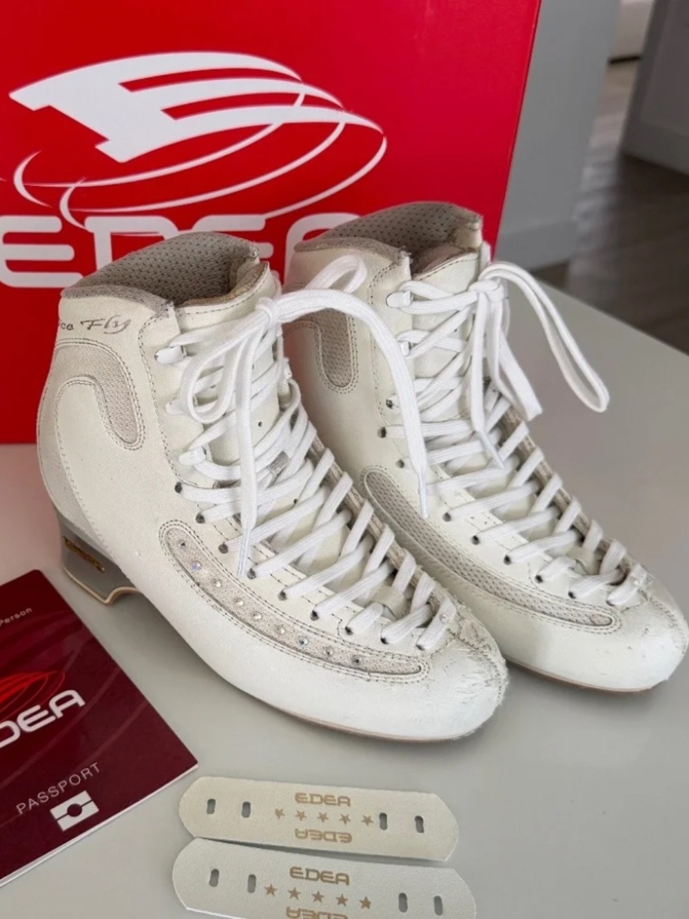 Edea Ice Fly Figure Skating Boots 240B + New Insoles & Extras